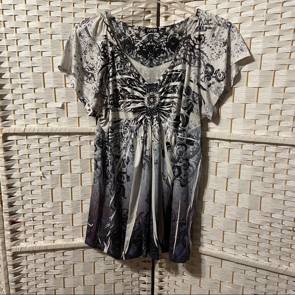 Top by Apt 9 size 2X